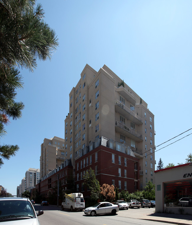 The Metro in Toronto, ON - Building Photo - Building Photo