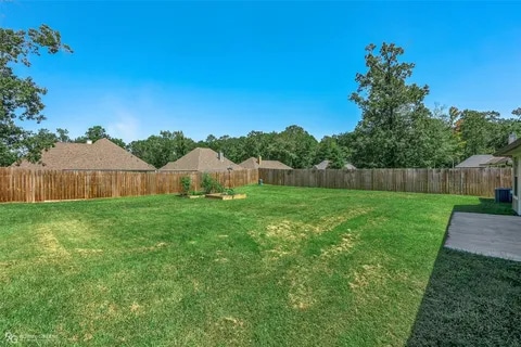 204 Southern Creek Cir in Haughton, LA - Building Photo - Building Photo
