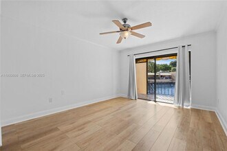 15518 Braemar Ct in Hialeah, FL - Building Photo - Building Photo