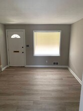 5514 The Alameda in Baltimore, MD - Building Photo - Building Photo