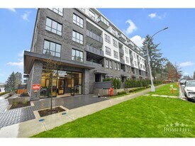 14778-14106 106 Ave in Surrey, BC - Building Photo