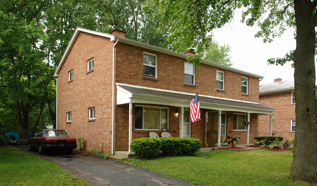 167-171 Broad Meadows Blvd in Columbus, OH - Building Photo - Building Photo