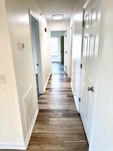 3487 Forestdale Dr in Burlington, NC - Foto de edificio - Building Photo