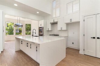 5616 Ventana Trail in Dallas, TX - Building Photo - Building Photo