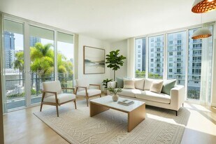350 NE 24th St in Miami, FL - Building Photo