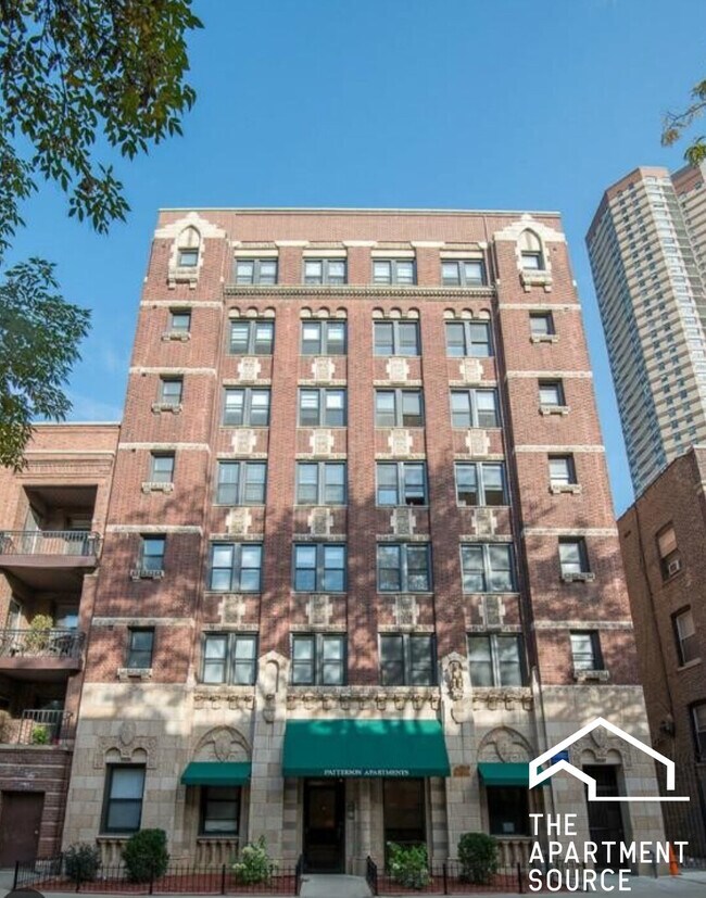 612 W Patterson Ave, Unit 209 in Chicago, IL - Building Photo - Building Photo