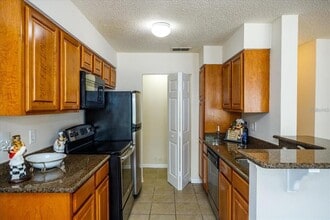 1083 S Hiawassee Rd in Orlando, FL - Building Photo - Building Photo