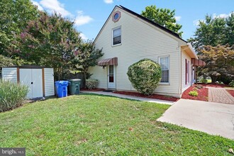 404 Carpenter St in Glassboro, NJ - Building Photo - Building Photo