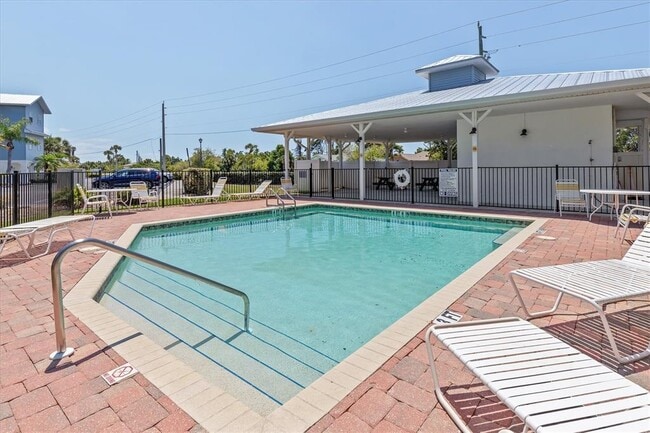 3923 Cape Haze Dr in Rotonda West, FL - Building Photo - Building Photo