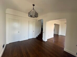 3219 Kingsland Ave in Oakland, CA - Building Photo - Building Photo