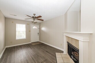 1209 Calebs Ridge Dr in Cordova, TN - Building Photo - Building Photo