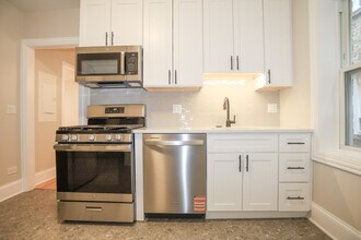 6418 N Richmond St in Chicago, IL - Building Photo - Building Photo