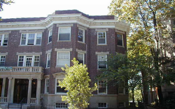 95-97 Mason Ter in Brookline, MA - Foto de edificio - Building Photo