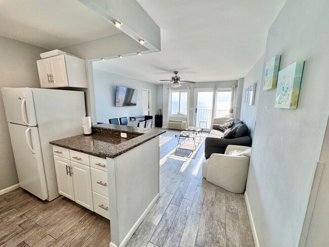 201 Rudee Loop Connector