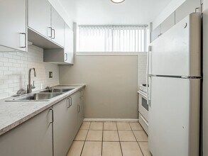 168 Summit View Ct in White Lake, MI - Building Photo - Building Photo