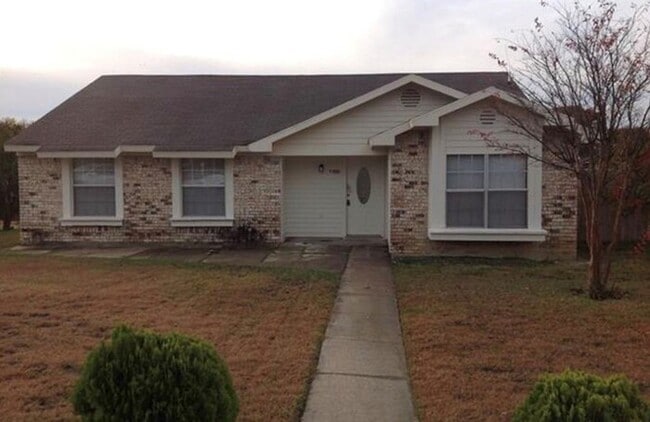 property at 1106 Highmont Pl
