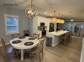 1113 Cambridge Rd in Kill Devil Hills, NC - Building Photo