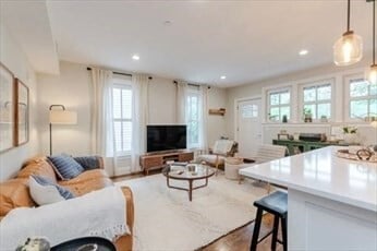 property at 52R River St