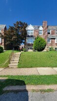 7703 Woolston Ave in Philadelphia, PA - Building Photo