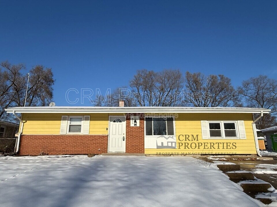 806 Maumee Dr in Kokomo, IN - Foto de edificio