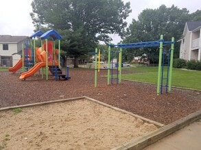 815 Country Way in Big Rapids, MI - Building Photo - Building Photo