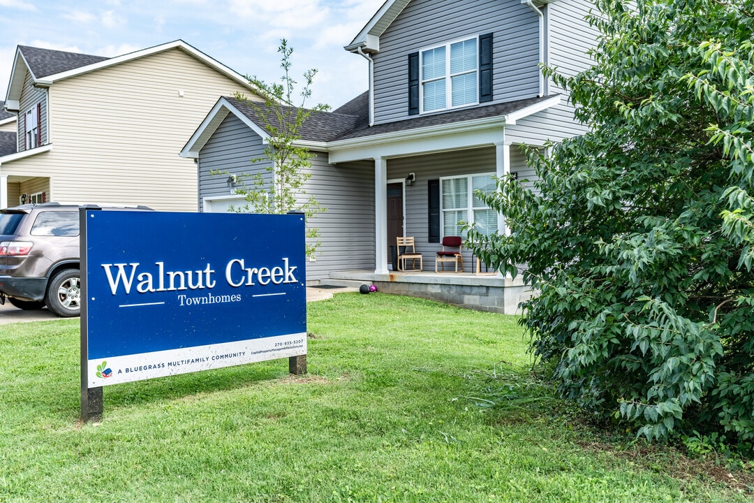 Walnut Creek in Bowling Green, KY - Foto de edificio