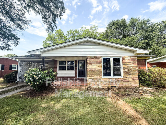 property at 908 E Horne St