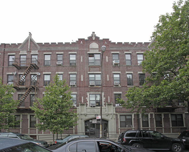 Sylvia Court in Brooklyn, NY - Building Photo - Building Photo