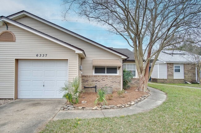 6337 Langley Place Rd in Pensacola, FL - Building Photo - Building Photo