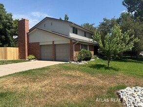 7371 W Weaver Pl in Littleton, CO - Building Photo - Building Photo