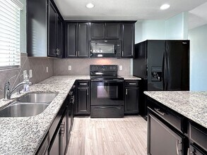 11836 Silver Chase in San Antonio, TX - Building Photo - Building Photo