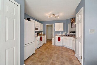 19 Windsor Glen Dr in Durham, NC - Building Photo - Building Photo