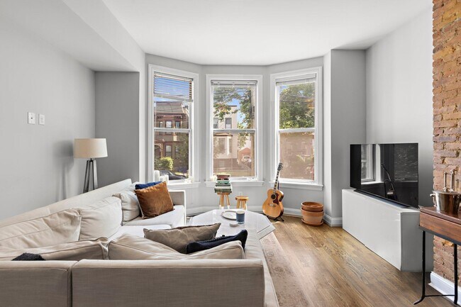61 Reservoir Ave in Jersey City, NJ - Building Photo - Building Photo