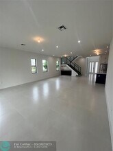 12526 Solana Bay Cir in Palm Beach Gardens, FL - Building Photo - Building Photo
