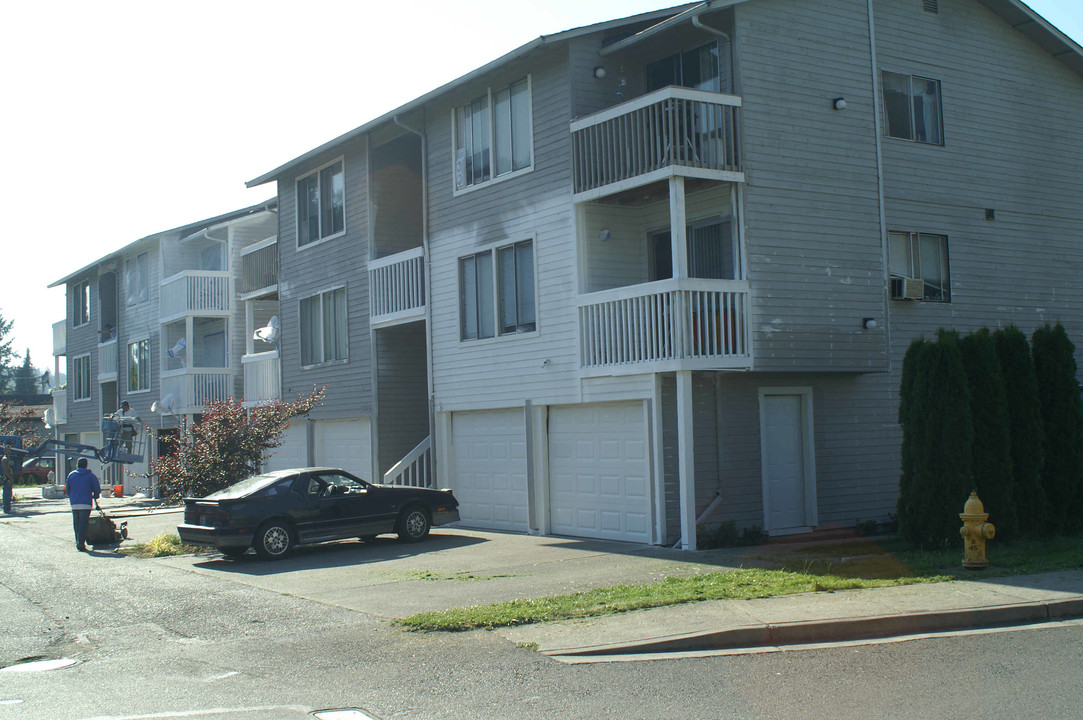 38520-38550 Newton St in Snoqualmie, WA - Building Photo