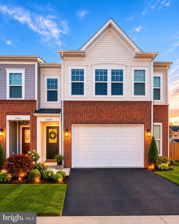 property at 24640 Greysteel Square