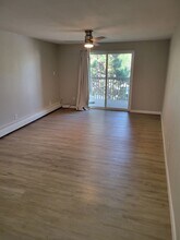 1302 S Parker Rd in Denver, CO - Building Photo - Building Photo