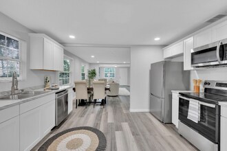9076 1st Ave in Jacksonville, FL - Building Photo - Building Photo