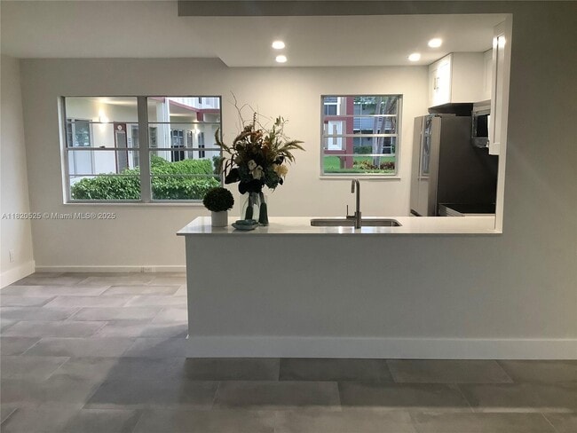 136 Brighton D in Boca Raton, FL - Building Photo - Building Photo