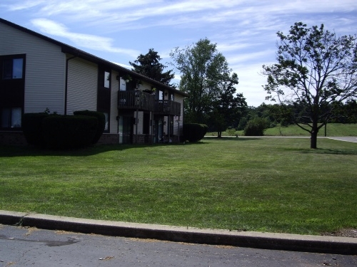 Galesburg Village Apartments in Galesburg, MI - Building Photo