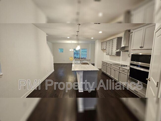 property at 443 Diamond Dove Cv