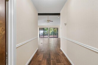 1109 Lohmans Crossing Rd in Lakeway, TX - Building Photo - Building Photo