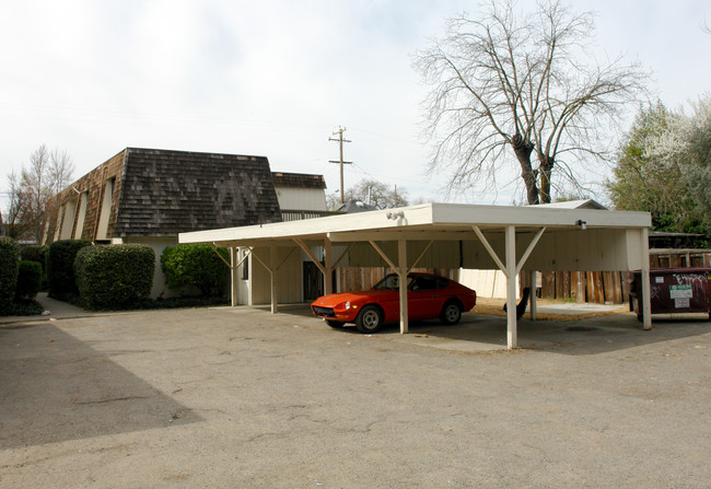 Fourplex in Santa Rosa, CA - Building Photo - Building Photo