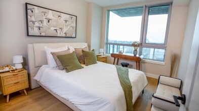 The Clemow in Ottawa, ON - Building Photo - Building Photo