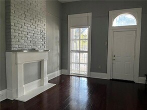 1716 Bayou Rd, Unit A in New Orleans, LA - Building Photo - Building Photo