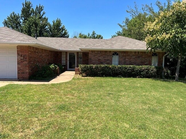 property at 3821 Meadow Ln