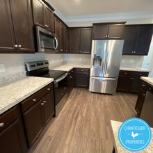 841 Silver Leaf Dr in Winston-Salem, NC - Building Photo - Building Photo