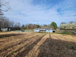 2670 Turner Rd in Mebane, NC - Building Photo - Building Photo