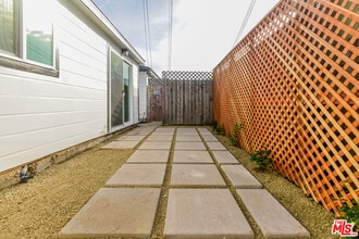 1739 252nd St in Lomita, CA - Building Photo - Building Photo