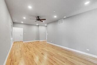 6204 S Kimbark Ave, Unit 1W in Chicago, IL - Foto de edificio - Building Photo